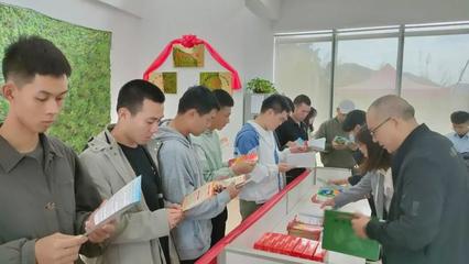 首個縣級高校退役軍人服務(wù)站、退役軍人就業(yè)創(chuàng)業(yè)孵化基地成立