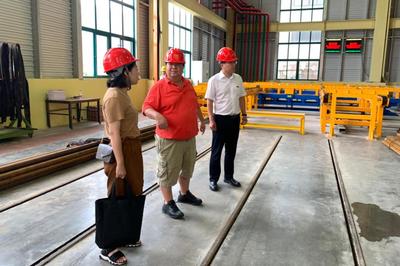 馬院一體化團(tuán)隊(duì)走訪正源智造集團(tuán)參觀“未來工廠”